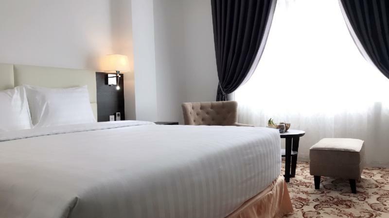 Elizabeth Hotel Thu Dau Mot Экстерьер фото
